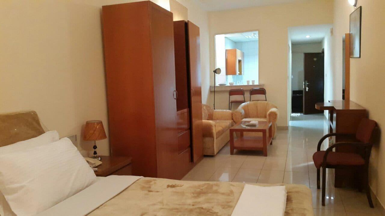 Al Raien Hotel Apartment Дубай Экстерьер фото