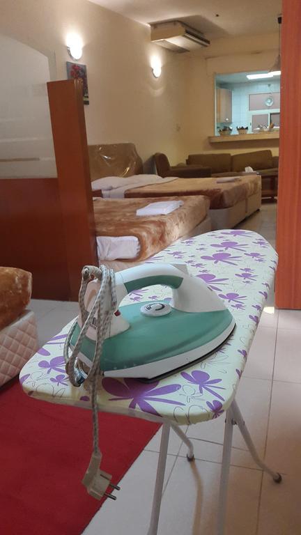 Al Raien Hotel Apartment Дубай Номер фото